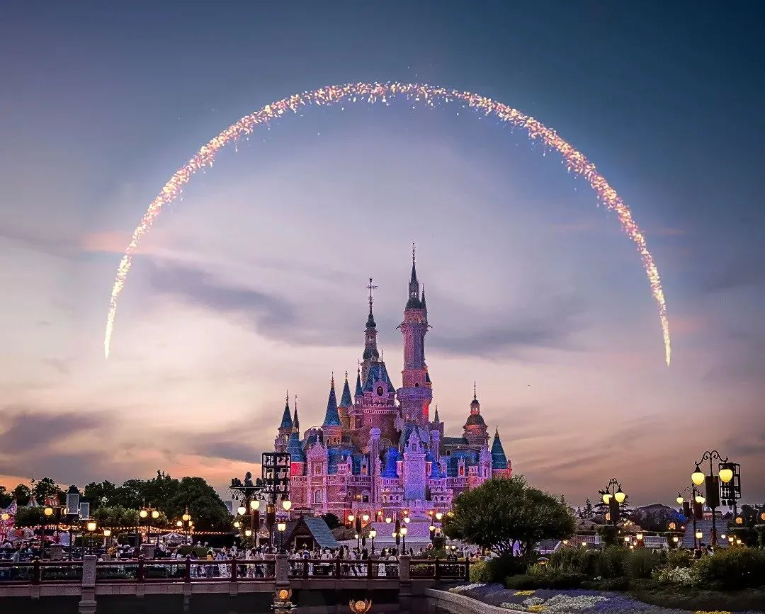 賽思×迪士尼 | 賽思時(shí)間同步服務(wù)器以微秒級(jí)精度為樂(lè)園構(gòu)建“安全神經(jīng)網(wǎng)”